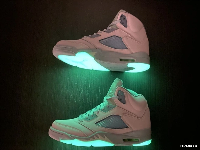 DV0562-600 Easter 5 Air Jordan 0808